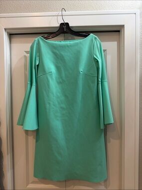 Chiara Boni Women's Mint Green Bell Sleeve Shift Dress